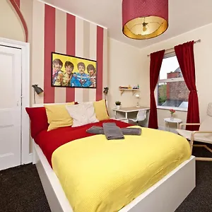 - The Beatles Theme House - Penny Lane Dd1 Apartment Liverpool